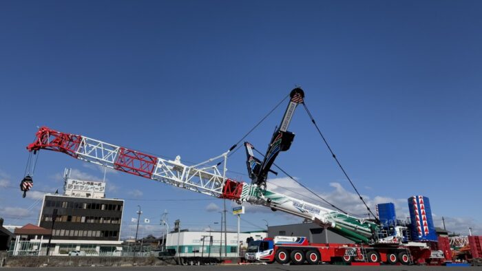 ［滋賀県］株式会社野洲サルベージ　700tオールテレーン新規導入