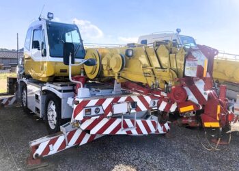 レンタルクレーン画像