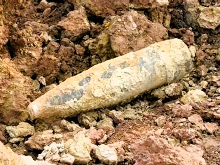 ［宮崎県］宮崎市役所近くの大淀川で発見された不発弾　約2時間で不発弾処理が完了