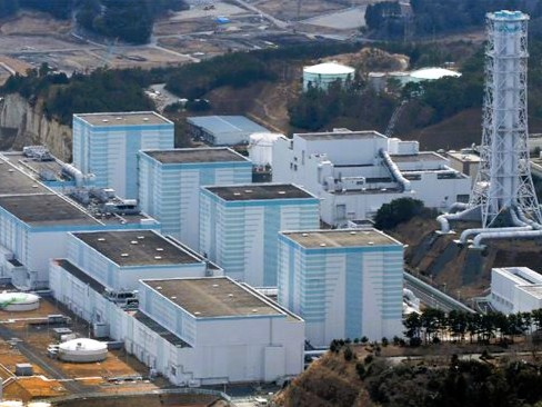 ［福島県］福島第一原子力発電所　2号機使用済み燃料取り出し　クレーン設備試運転を初公開