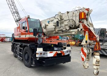 レンタルクレーン画像