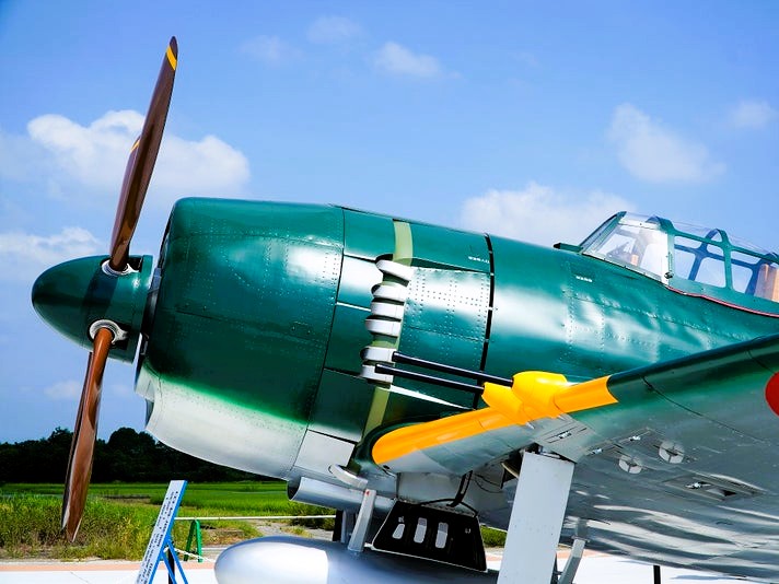 ［鹿児島県］81年間海に　旧海軍の戦闘機「紫電改」引き揚げ「何を思って戦ったのか」